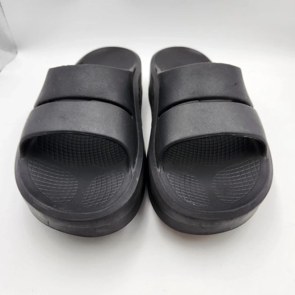Oofos OOmega OOahh Womens 9 Slide Core Black Casual Slip On Recovery Sandal